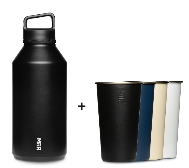 64oz-wm-bottle-4x-pint-cups-u8 64oz-bundle-04.png