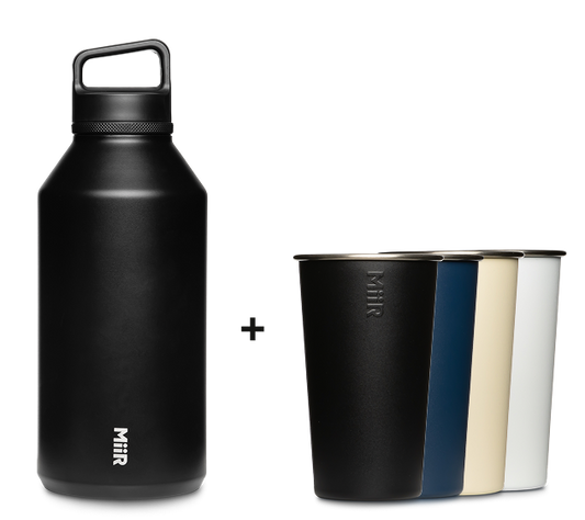 64oz-wm-bottle-4x-pint-cups-u8 64oz-bundle-04.png