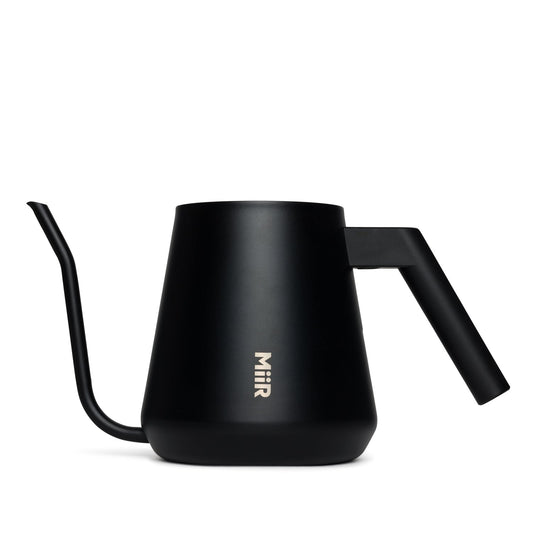 new-standard-pour-over-kettle-w2 Pour_Over_Kettle_Black_Studio_0222_Front.jpg