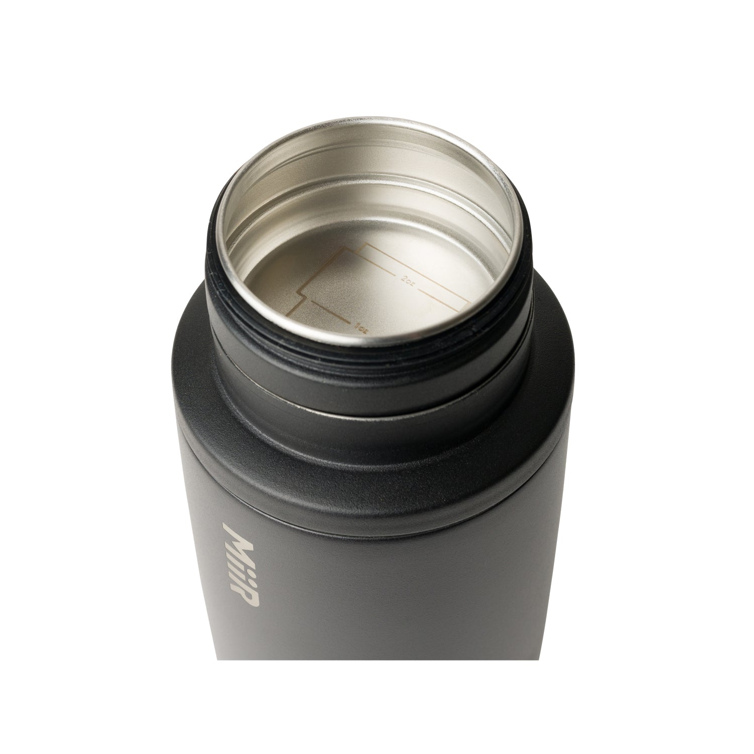 cocktail-shaker-set-e2 Shaker_Lid_Black_Studio_1021_45Deg_Lid_Over-1__CSS1SNOS002.jpg