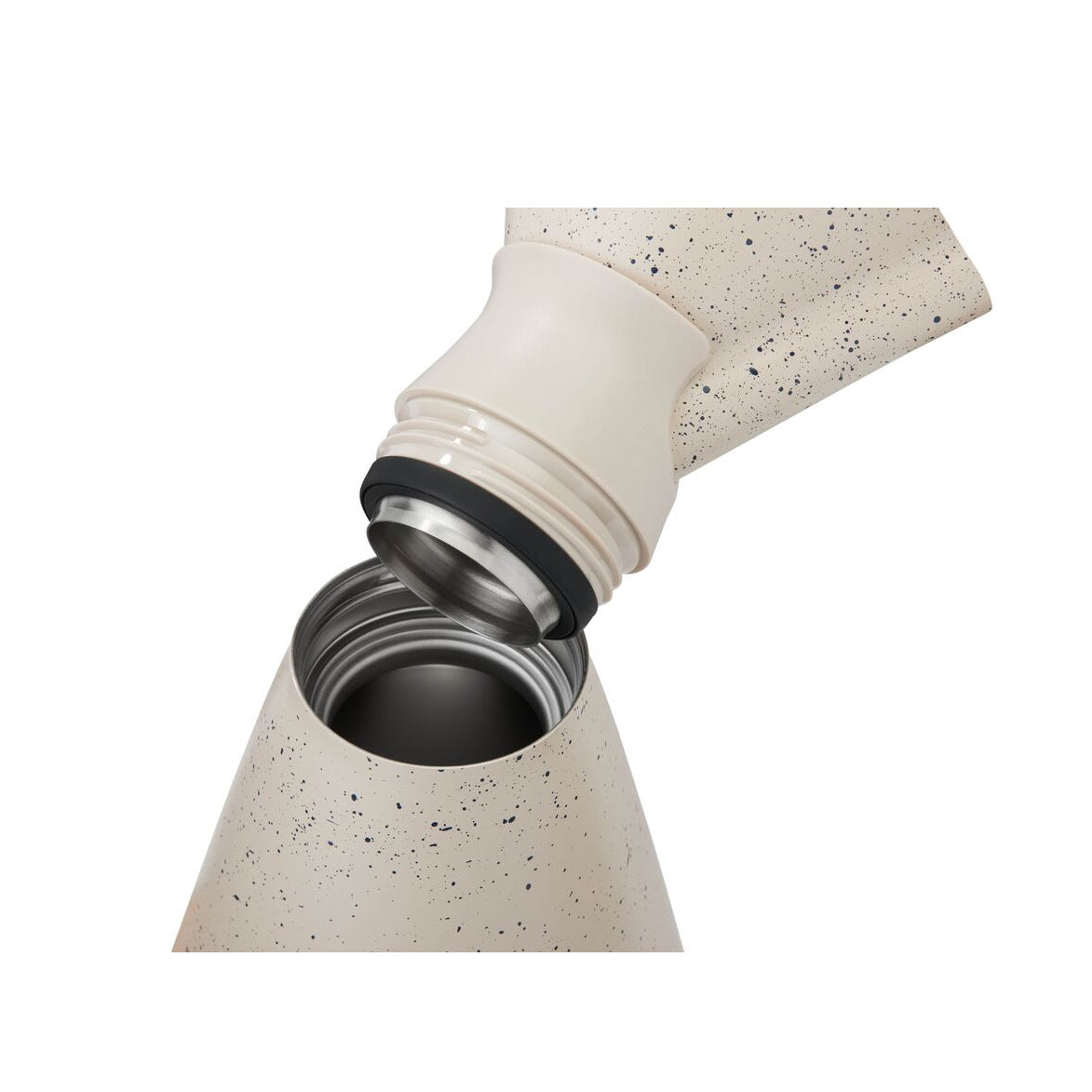 new-standard-carafe-n0 WebPDP-33oz_New_Standard_Carafe_Desert_Tan_Speckle_Studio__CAR1SVOS224_45_Top_Staged.jpg