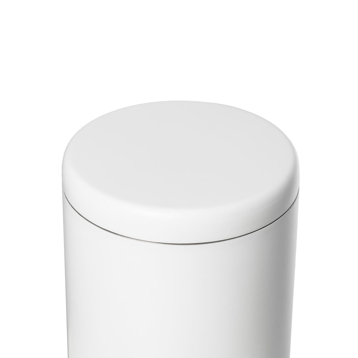 airlock-coffee-canister-x5 WebPDP-Airlock_Coffee_Canister__ACN2SVOS001_White_X2Studio_45_Deg_Lid_On.jpg