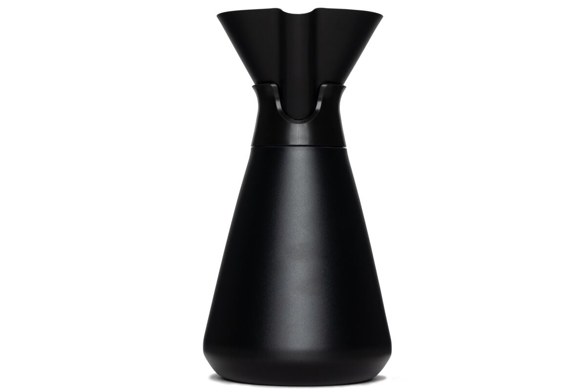 new-standard-carafe-n0 WebPDP-Carafe_Black_Studio_0722_270__CAR1SVOS002.jpg