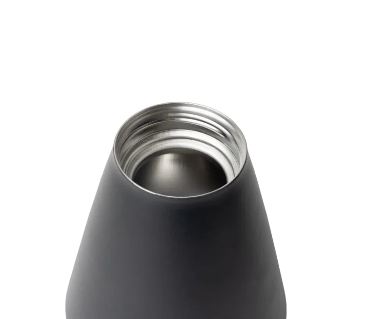 new-standard-carafe-n0 WebPDP-Carafe_Black_Studio_0722_45_Deg_Top_Off__CAR1SVOS002.jpg