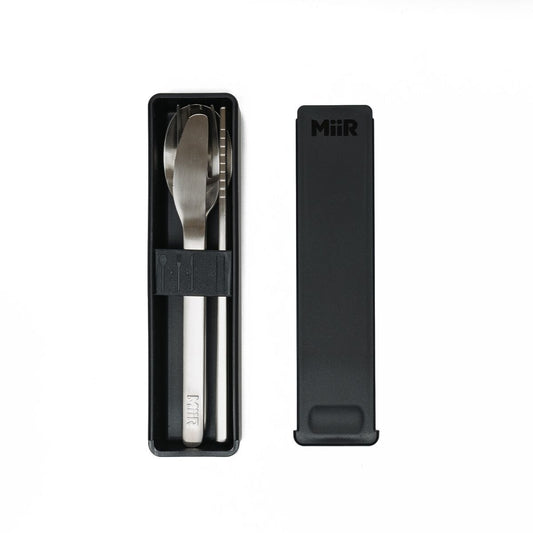 essential-utensil-set-w4 WebPDP-Essential_Utensil_Set__Studio_0323_Above_UTL1SNOS002.jpg