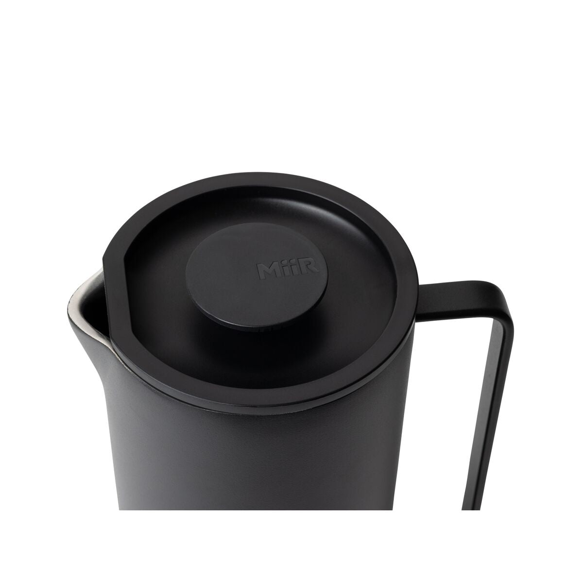 new-standard-french-press-j7 WebPDP-French_Press_Black_Studio_0722_45_Deg_Lid_On__FRP1SNOS002.jpg