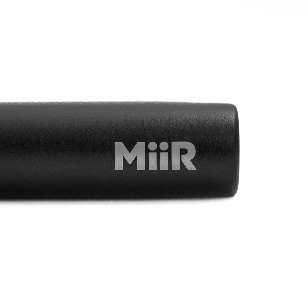 miir-x-carryology-flask-r0 WebPDP-MiiR_x_Carryology_Aero_Flask_Studio__FLK1SSOS401_4_12.10.24__FLK1SSOS401.jpg