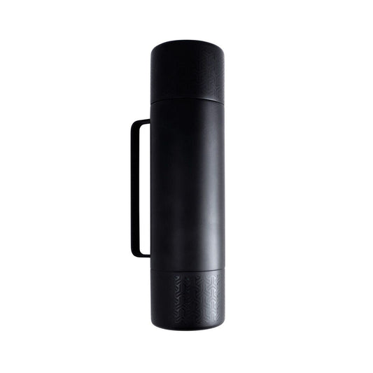 miir-x-carryology-tomo-h2 WebPDP-MiiR_x_Carryology_Tomo_Studio_Full_Side_TOM1SV33402_12.10.25.jpg