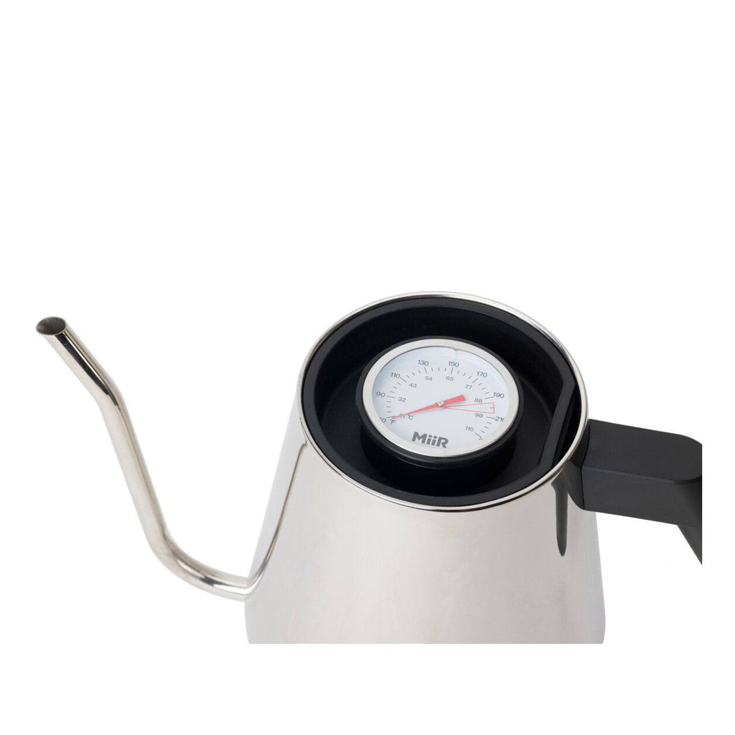 new-standard-pour-over-kettle-w2 WebPDP-Pour_Over_Kettle_Black_Studio_0222_45_Deg_Lid__POK1SNOS005.jpg
