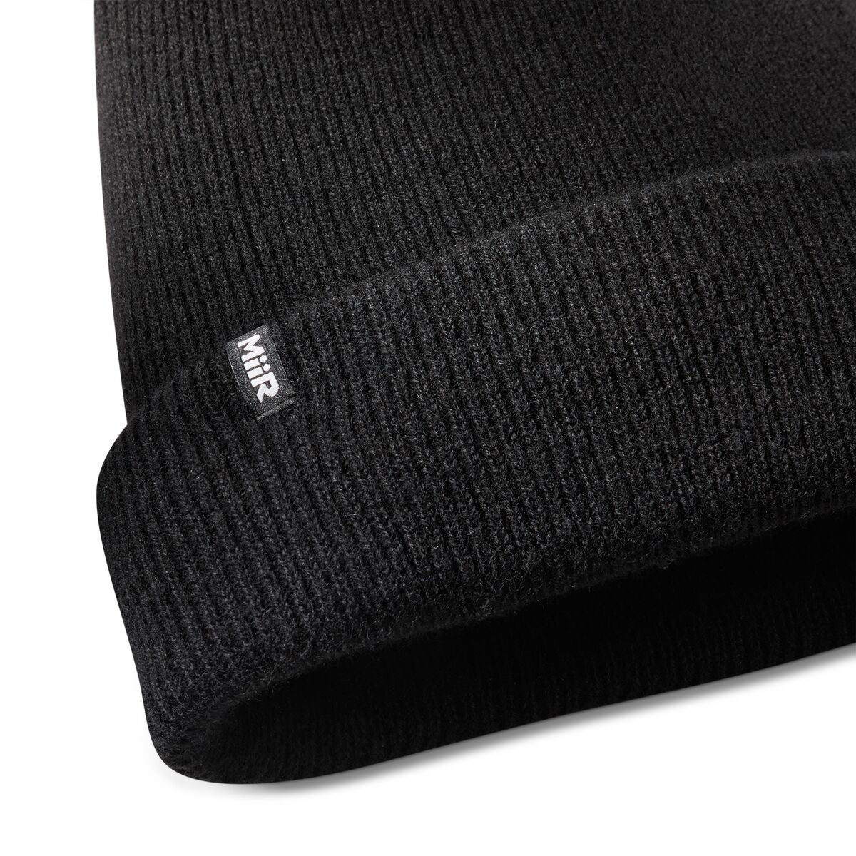 recycled-cashmere-beanie-d9 WebPDP-Recycled_Cashmere_Luxe_Beanie_Studio_Detail__BNE004002OS.jpg