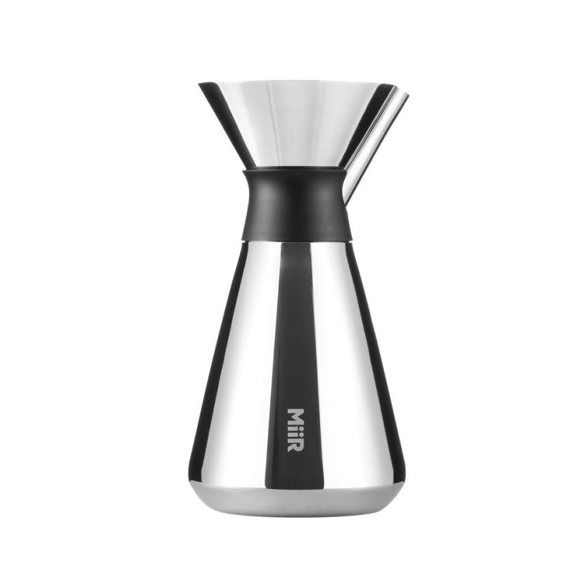 new-standard-carafe-n0 Web_PDP-Polished_Stainless_Carafe_33oz_SS_Studio_X2_07182024_Front_CAR1SVOS005_1_2.jpg
